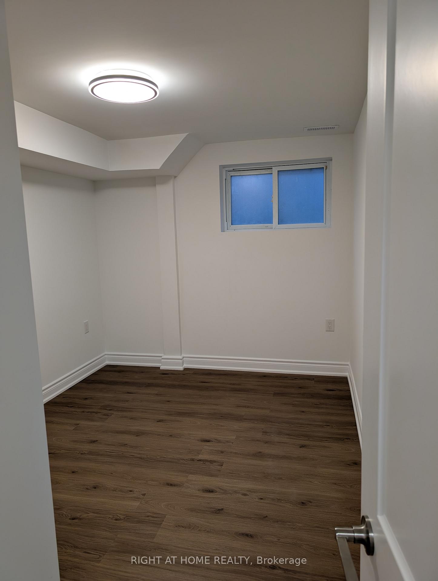Photo 4 of Unit Unit 1, 251 Meadow Road, Whitby, Blue Grass Meadows — HOMEH