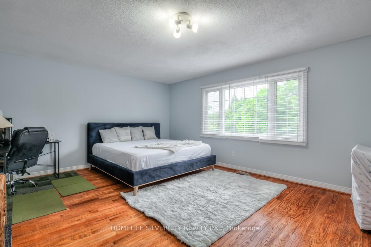 Photo 17 of 5 Braebrook Drive, Whitby, Rolling Acres — HOMEH