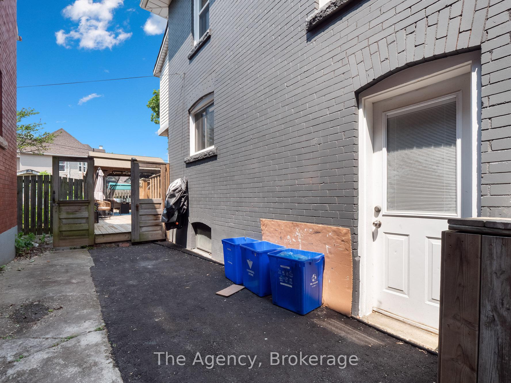Photo 31 of 48 Grove Street, Welland, Welland Downtown — HOMEH