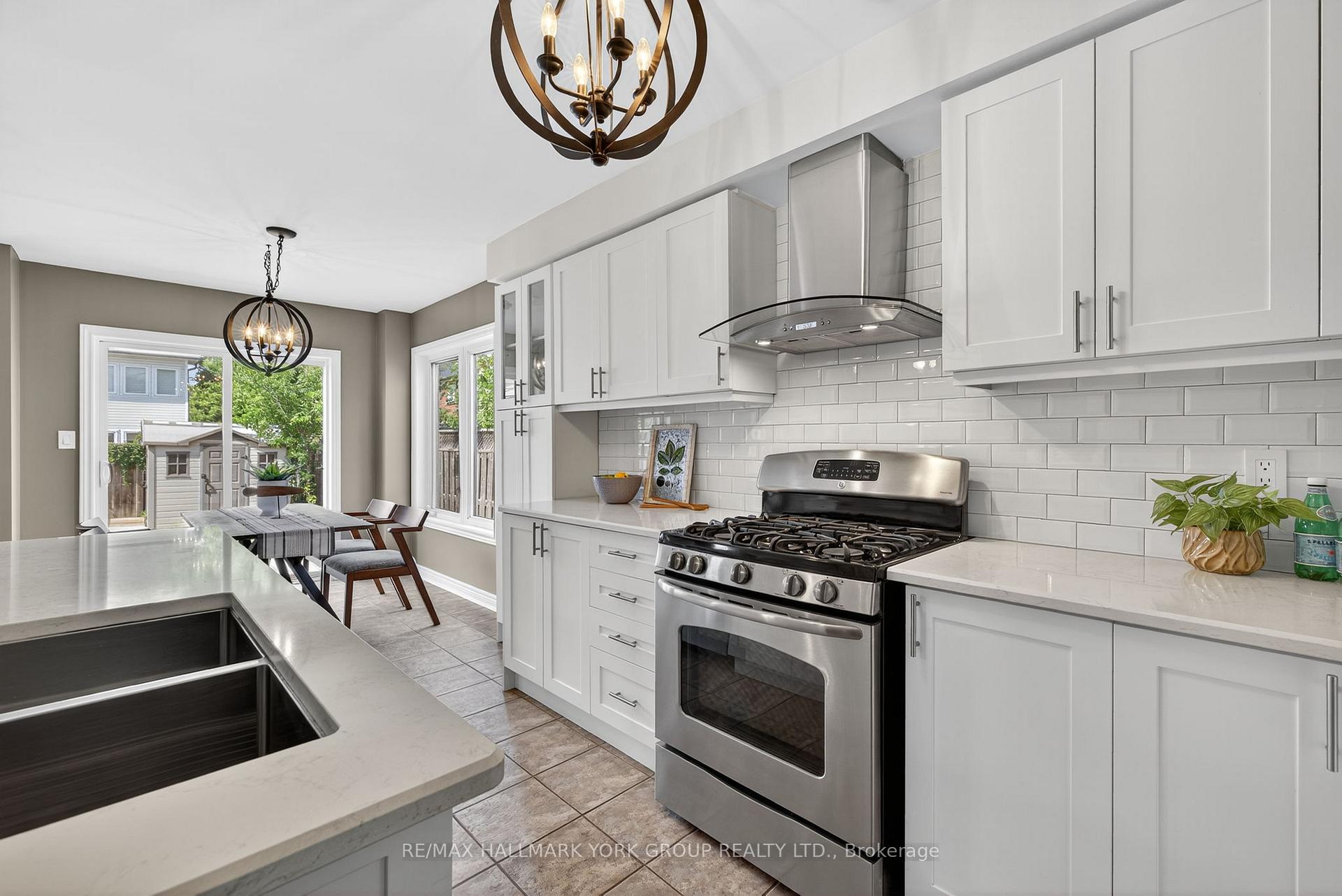Photo 4 of 48 Primeau Avenue, Whitby, Brooklin — HOMEH