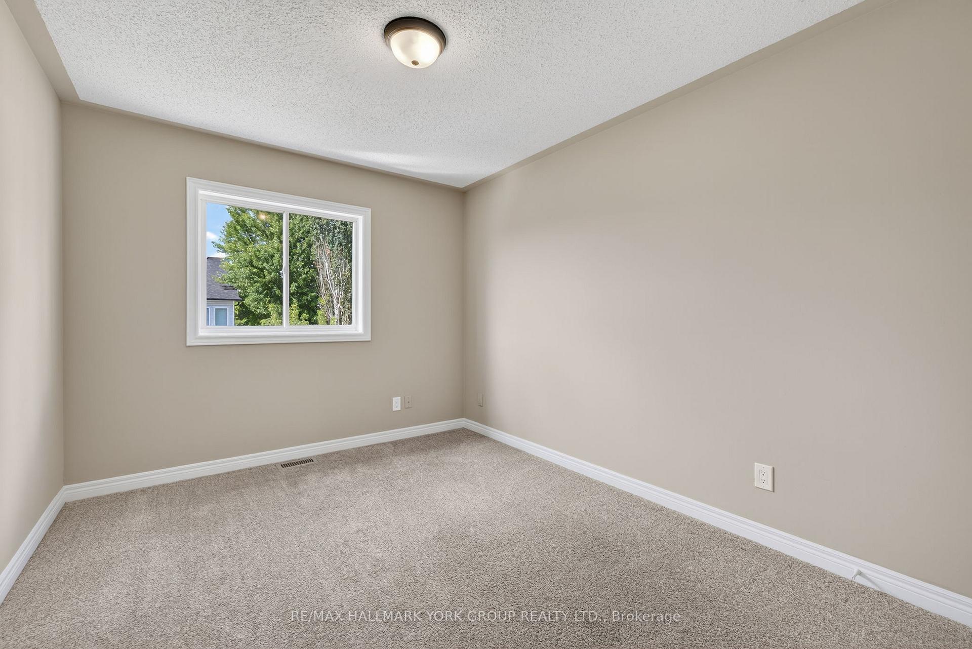 Photo 9 of 48 Primeau Avenue, Whitby, Brooklin — HOMEH