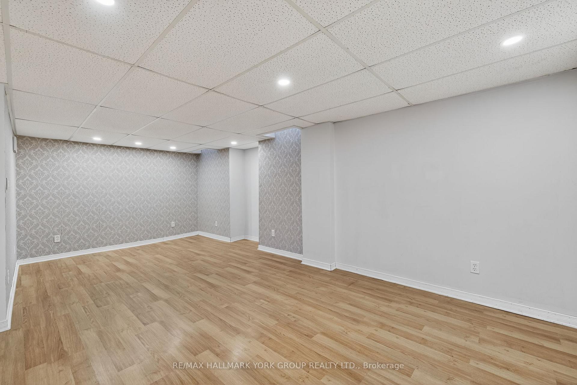 Photo 13 of 48 Primeau Avenue, Whitby, Brooklin — HOMEH