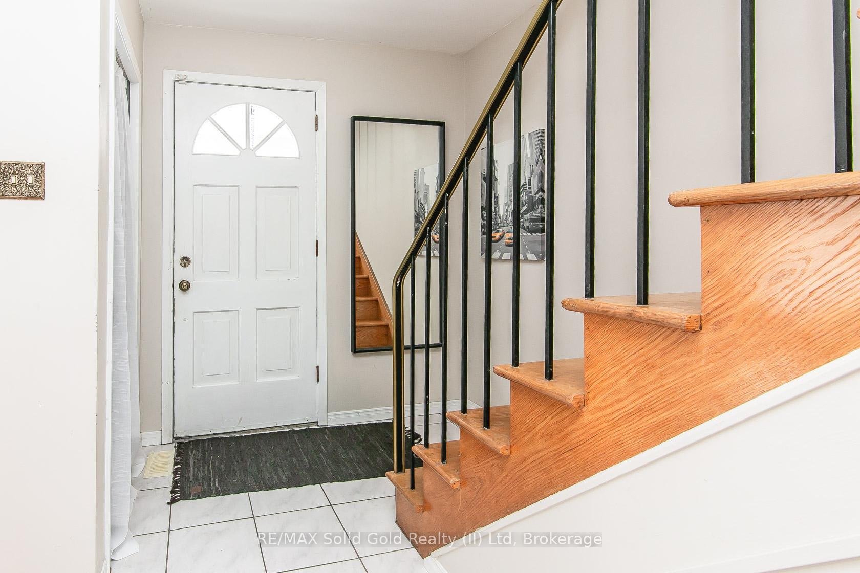 Photo 4 of 464 Hazel Street, Waterloo — HOMEH