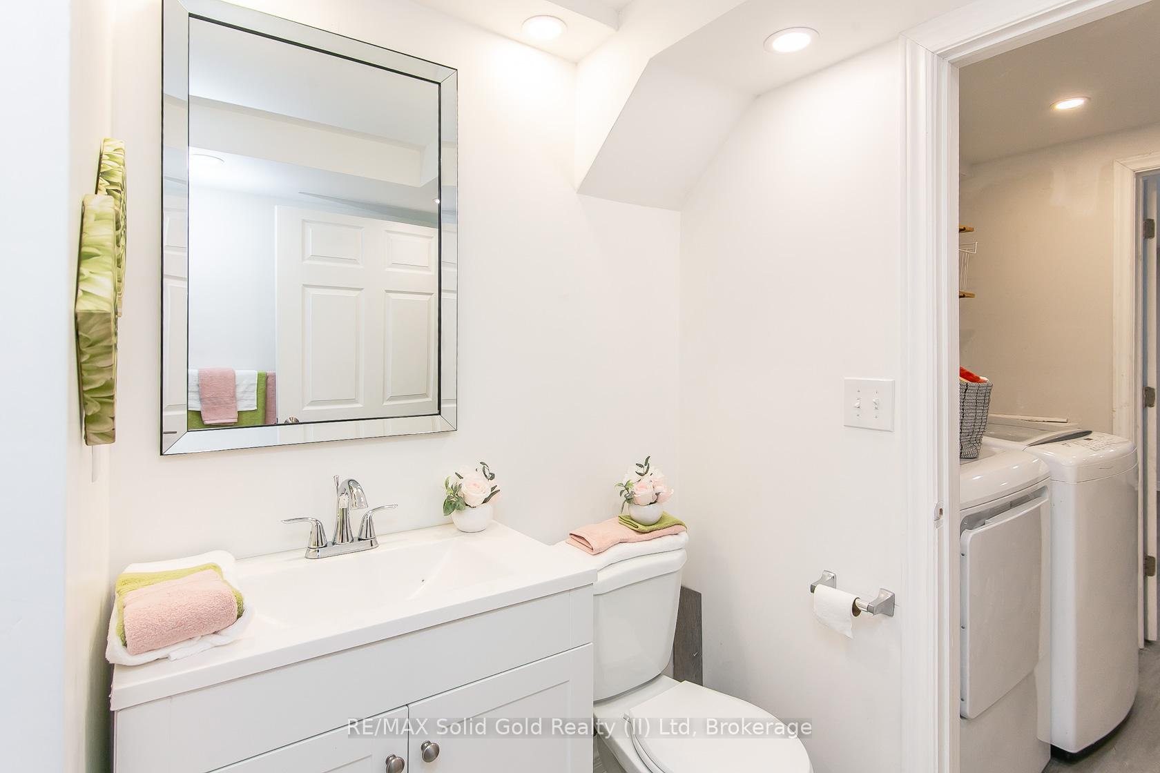 Photo 31 of 464 Hazel Street, Waterloo — HOMEH