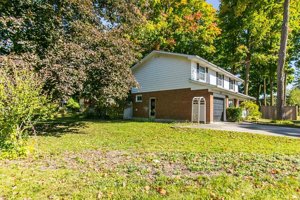 Photo 36 of 464 Hazel Street, Waterloo — HOMEH