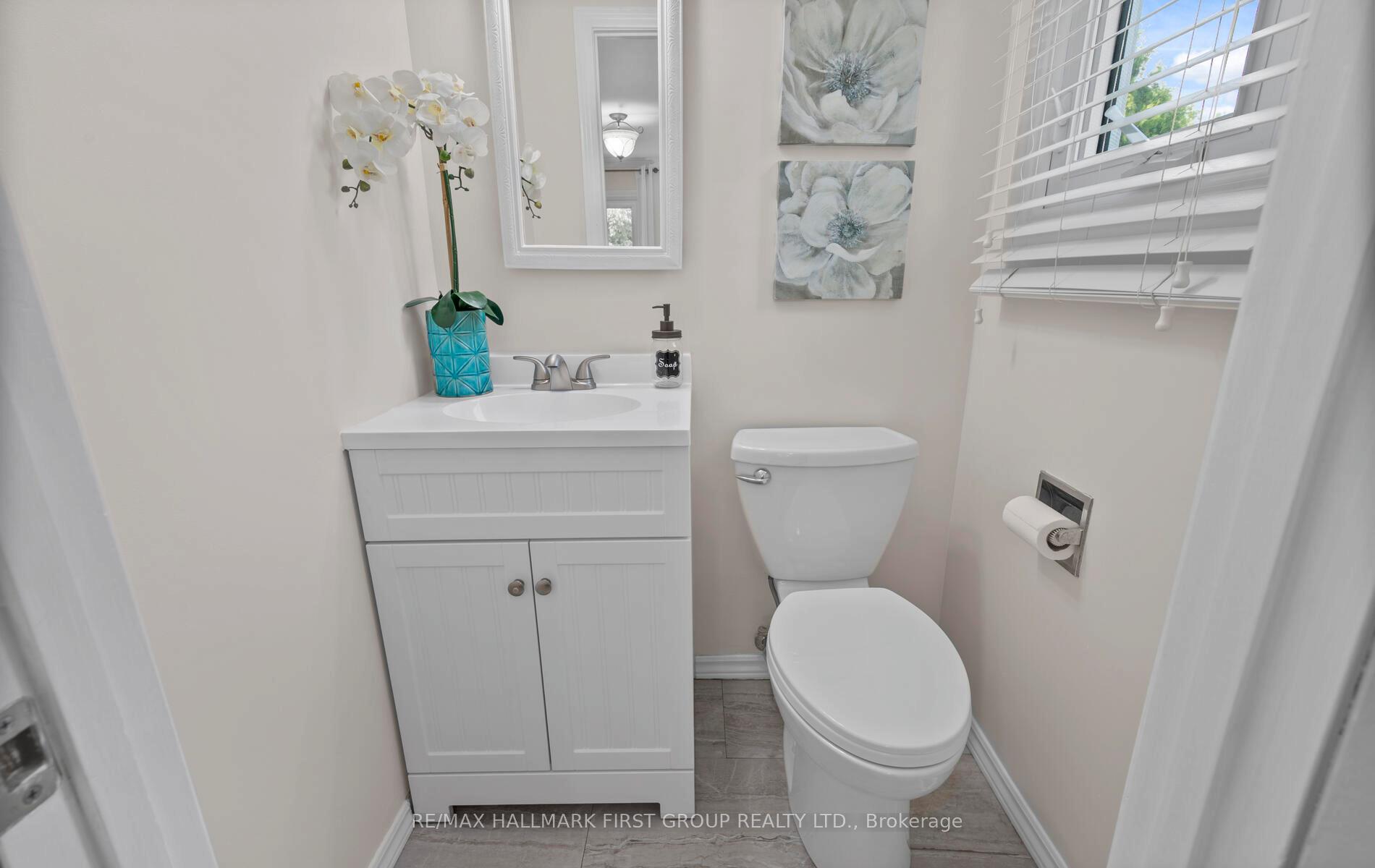 Photo 10 of 31 Michael Boulevard, Whitby, Lynde Creek — HOMEH