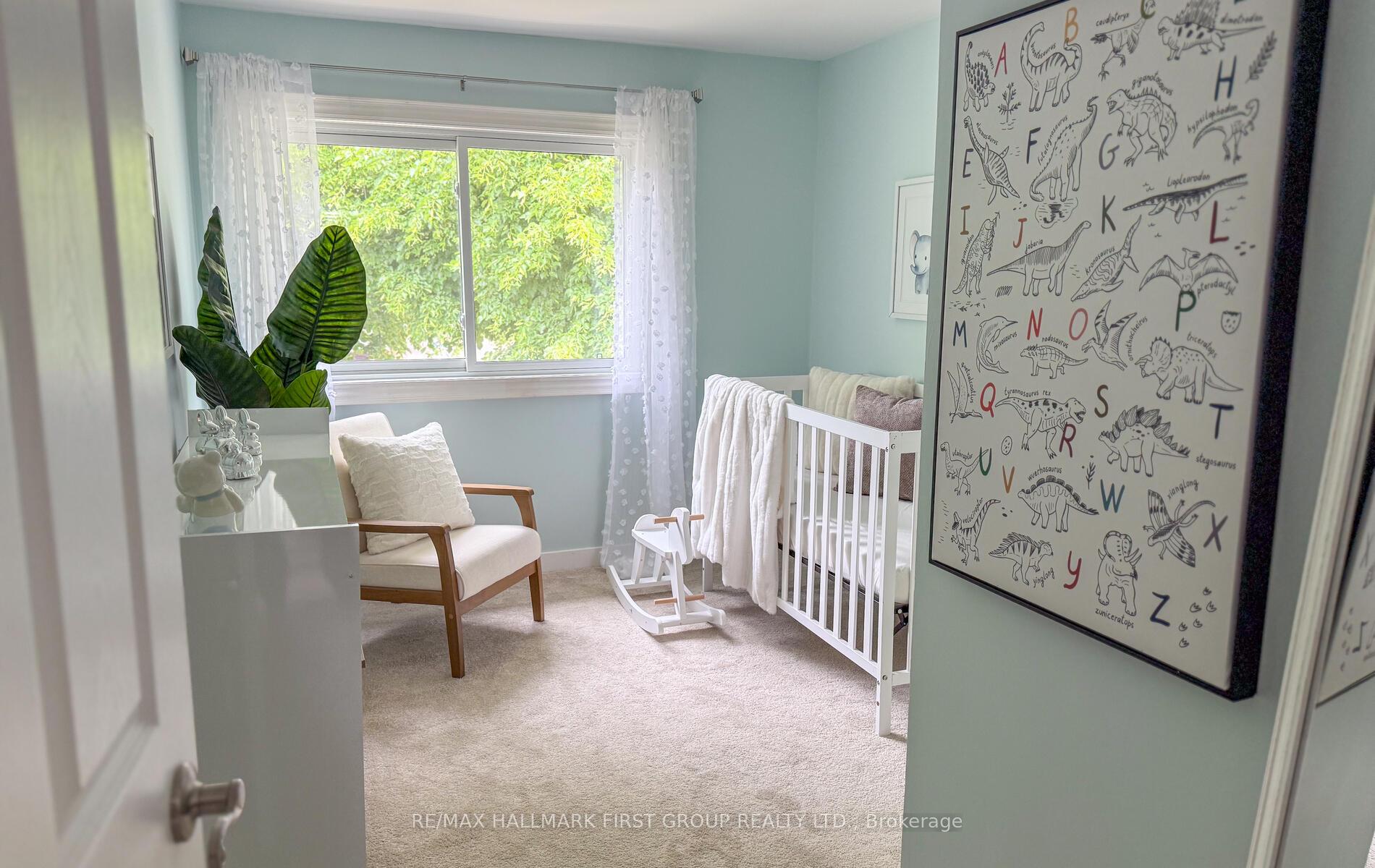 Photo 11 of 31 Michael Boulevard, Whitby, Lynde Creek — HOMEH