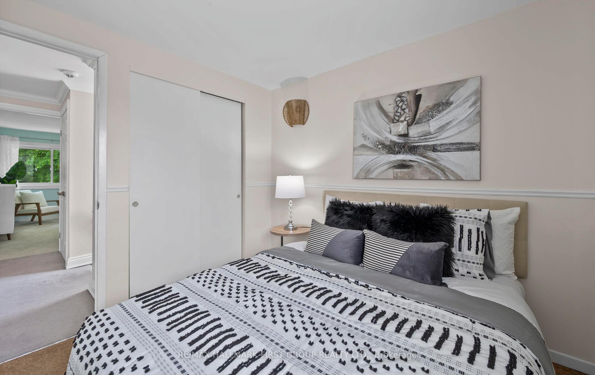 Photo 13 of 31 Michael Boulevard, Whitby, Lynde Creek — HOMEH