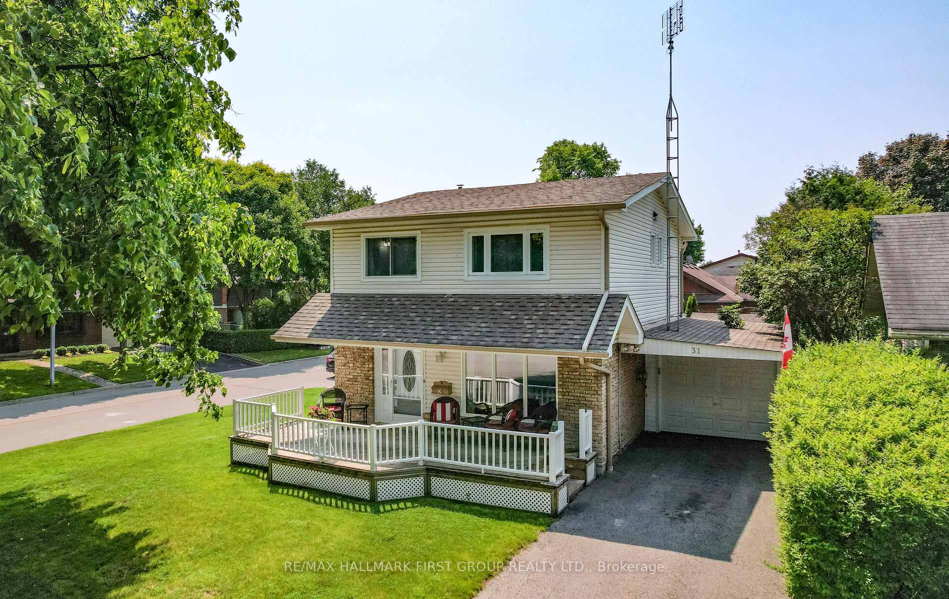 Photo 28 of 31 Michael Boulevard, Whitby, Lynde Creek — HOMEH