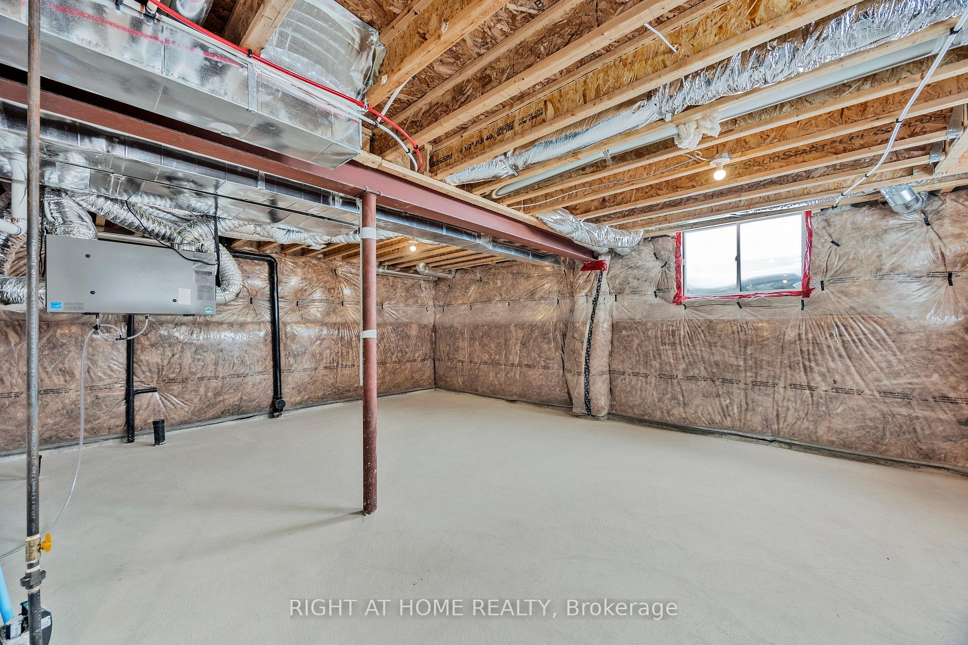 Photo 31 of 127 Union Boulevard, Wasaga Beach — HOMEH