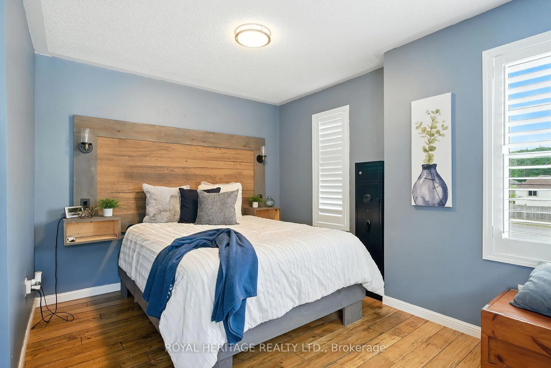 Photo 11 of 337 Ferndale Drive S, Barrie, Ardagh — HOMEH