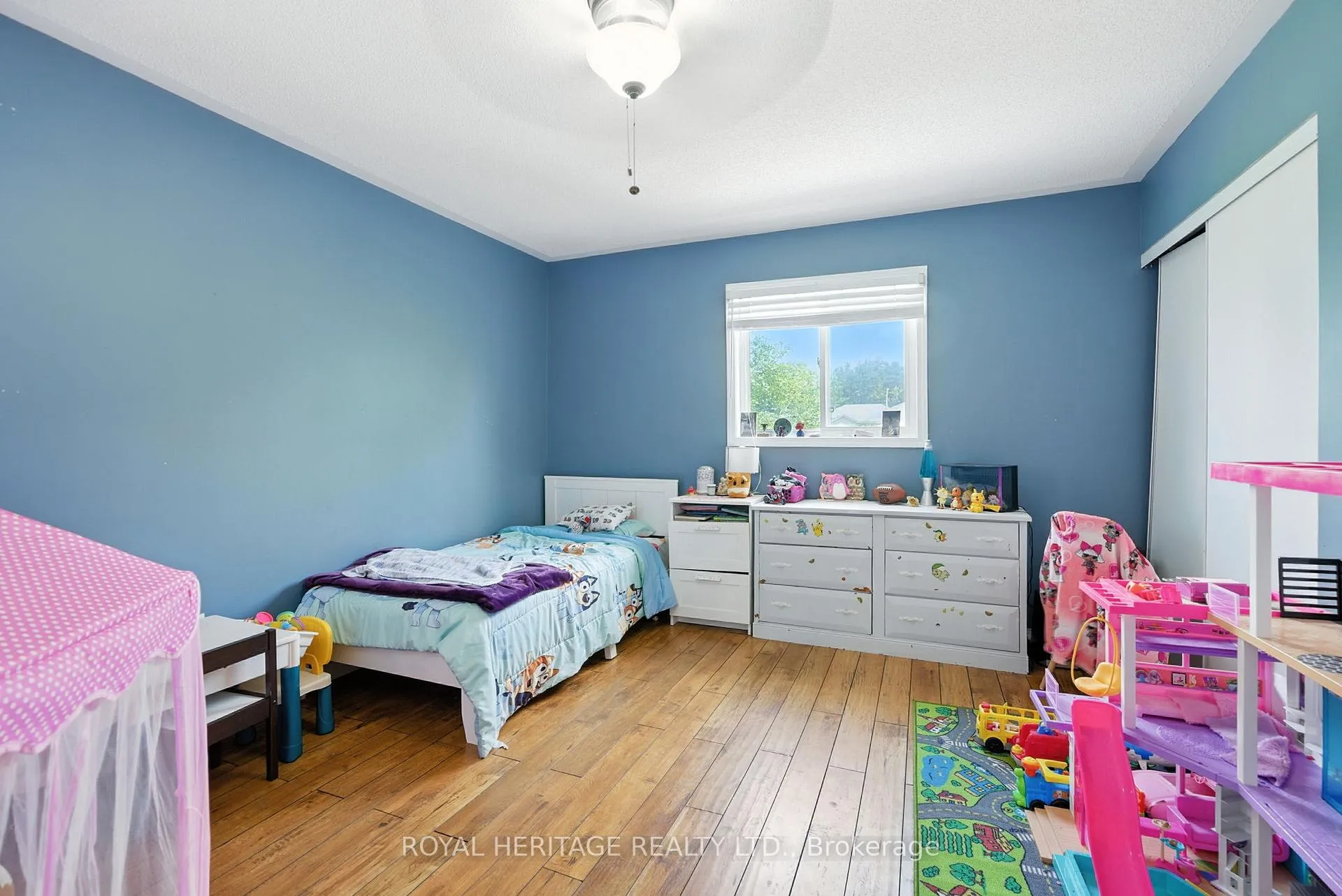Photo 17 of 337 Ferndale Drive S, Barrie, Ardagh — HOMEH
