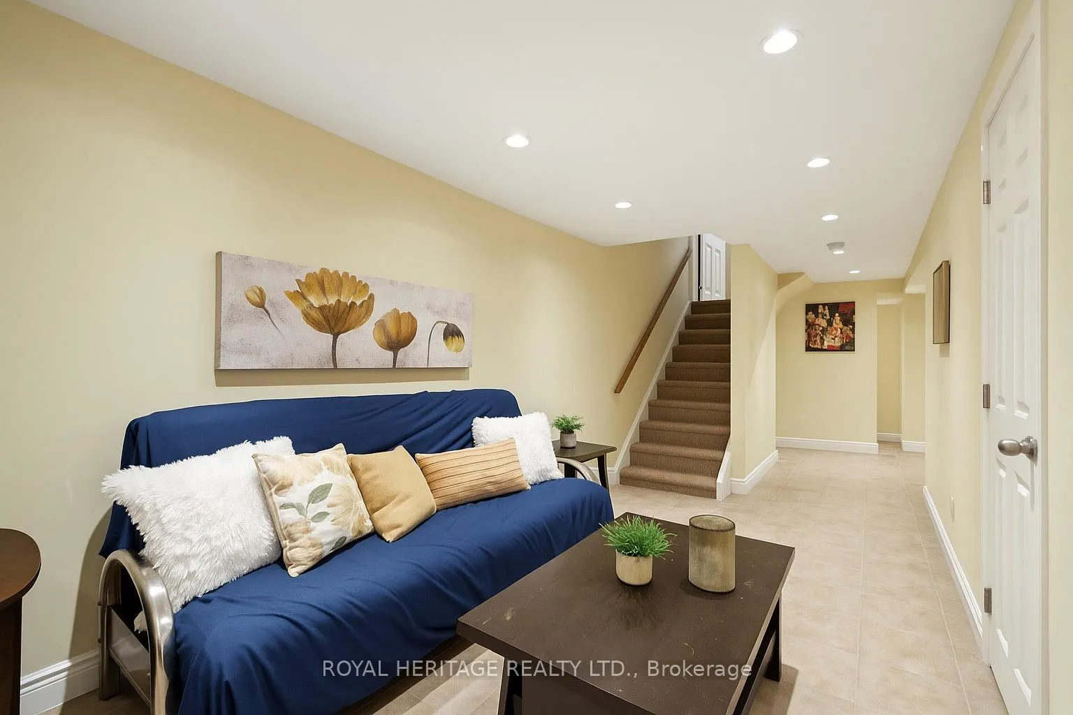Photo 19 of 337 Ferndale Drive S, Barrie, Ardagh — HOMEH