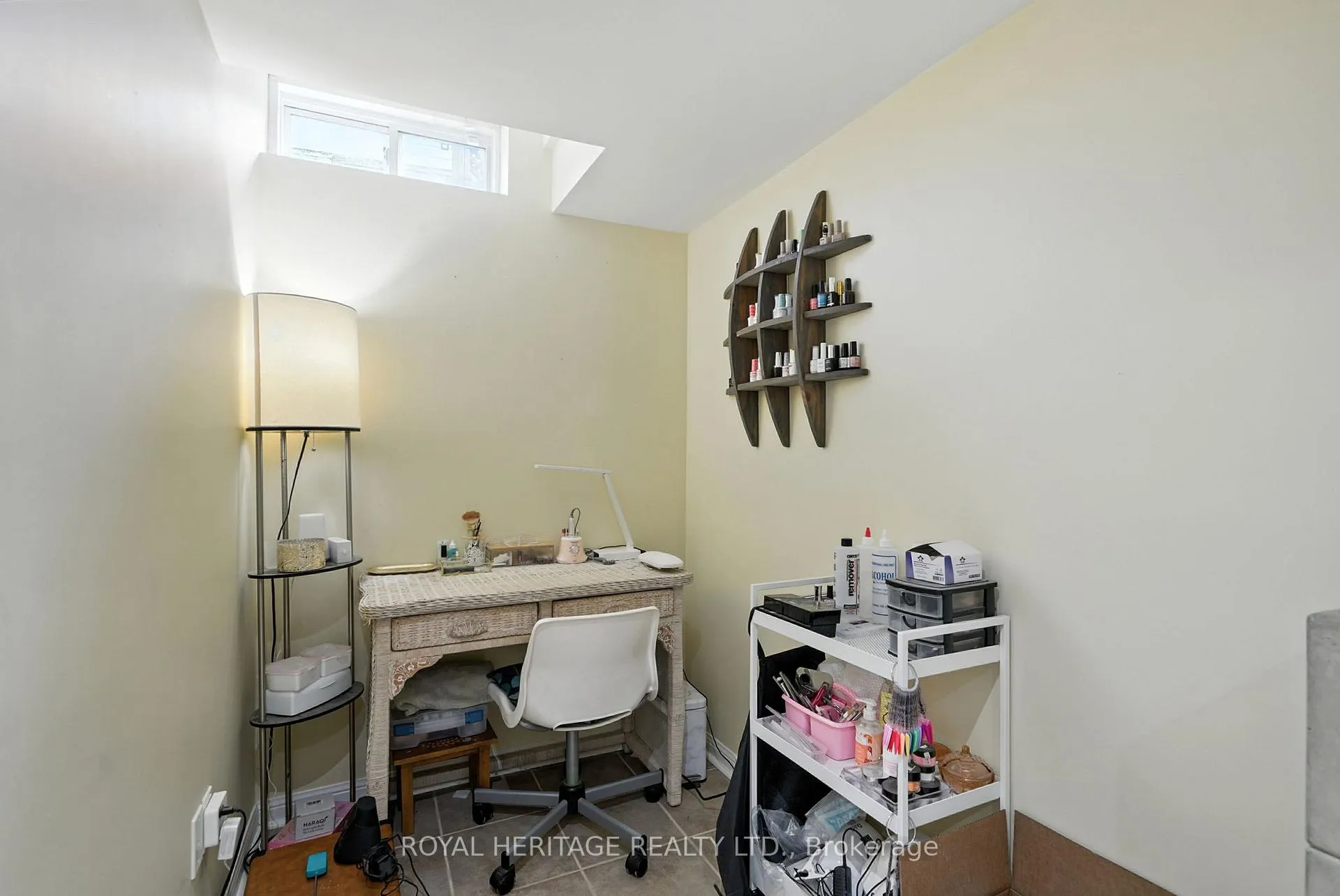 Photo 21 of 337 Ferndale Drive S, Barrie, Ardagh — HOMEH
