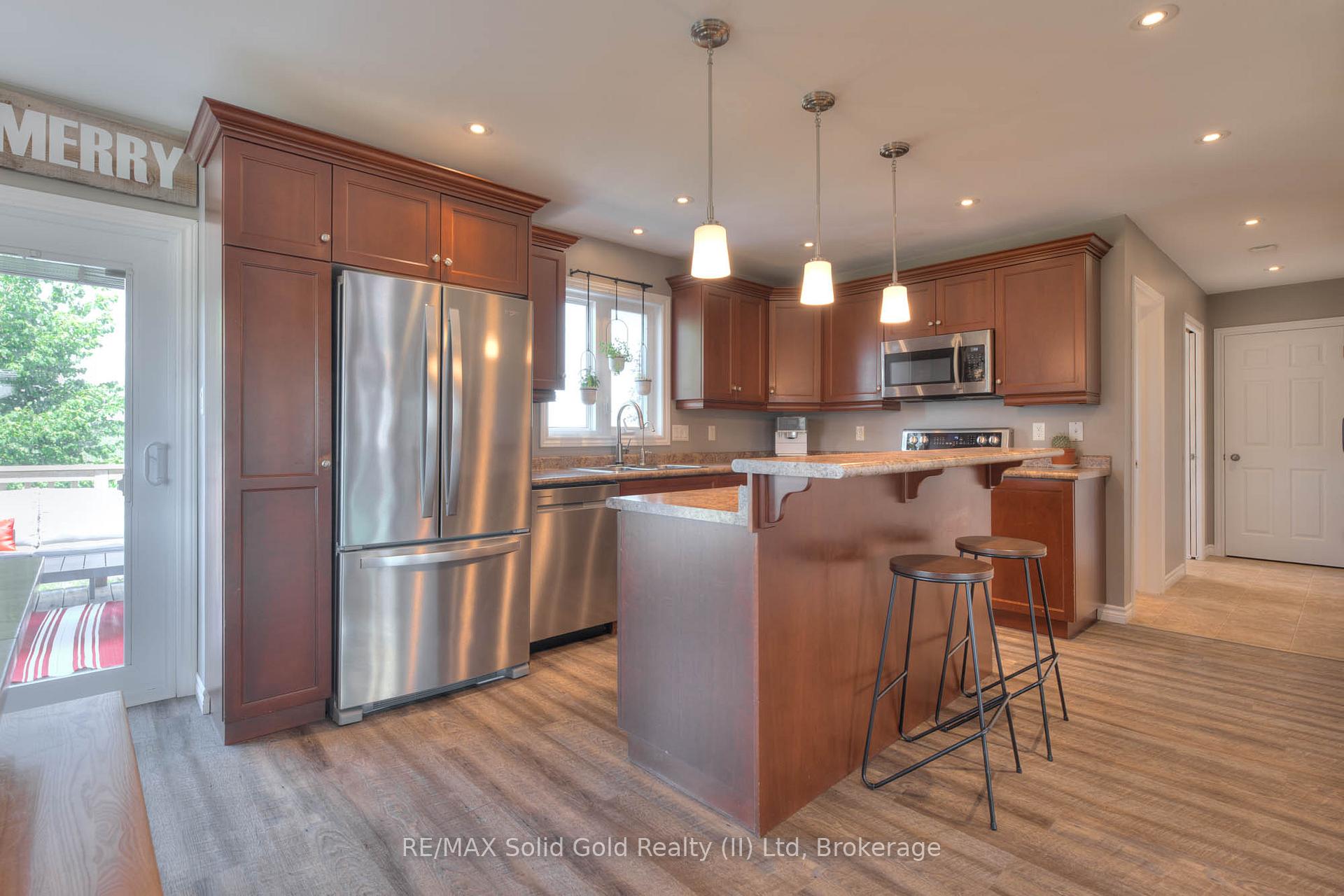 Photo 12 of 210 First Street W, Woolwich — HOMEH