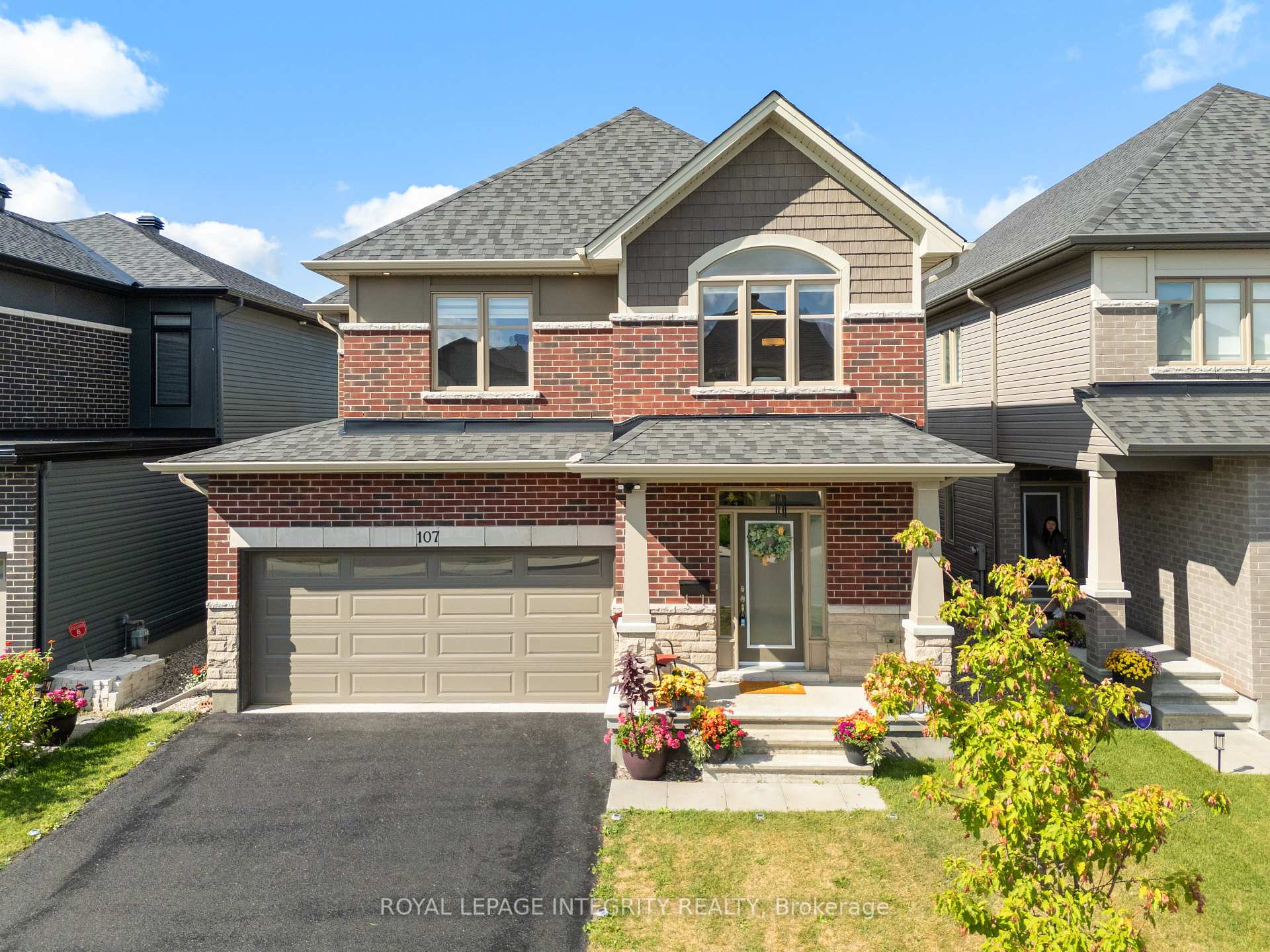 Photo 1 of 107 Heirloom Street, Ottawa, Riverside South/Gloucester Glen — HOMEH
