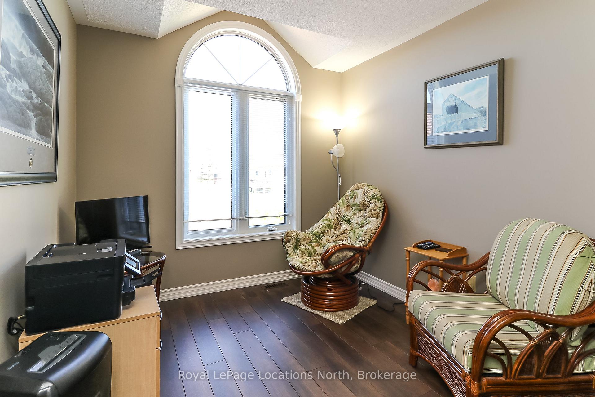 Photo 23 of 60 Leo Boulevard, Wasaga Beach — HOMEH