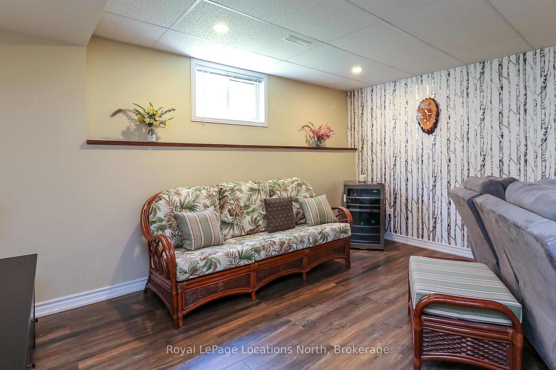 Photo 37 of 60 Leo Boulevard, Wasaga Beach — HOMEH