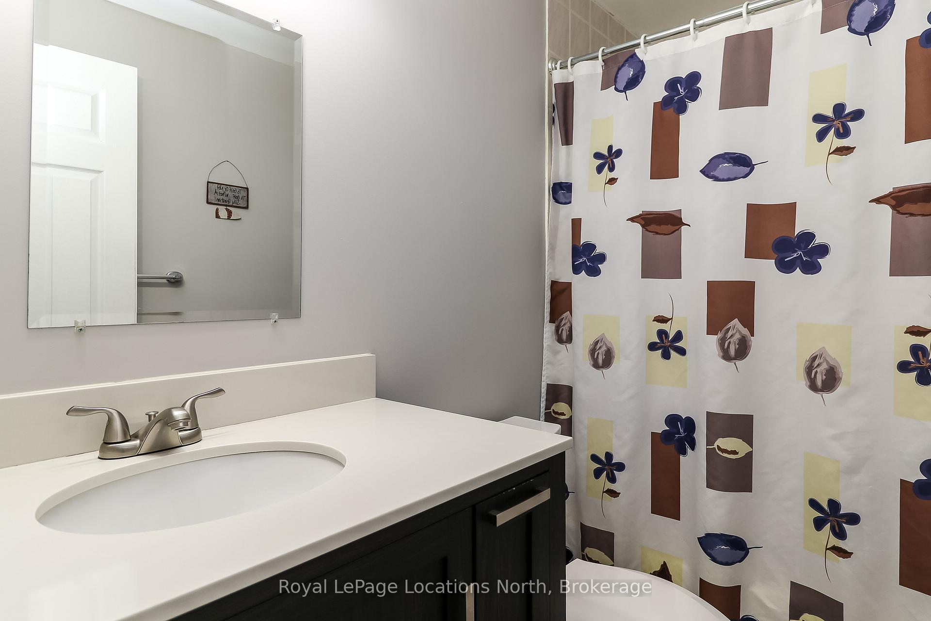Photo 39 of 60 Leo Boulevard, Wasaga Beach — HOMEH