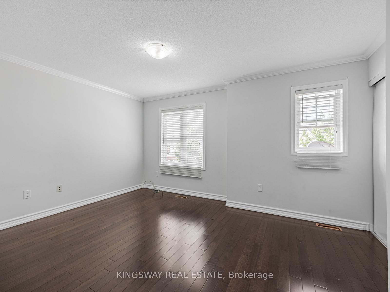 Photo 24 of 150 Kirkland Place, Whitby, Williamsburg — HOMEH