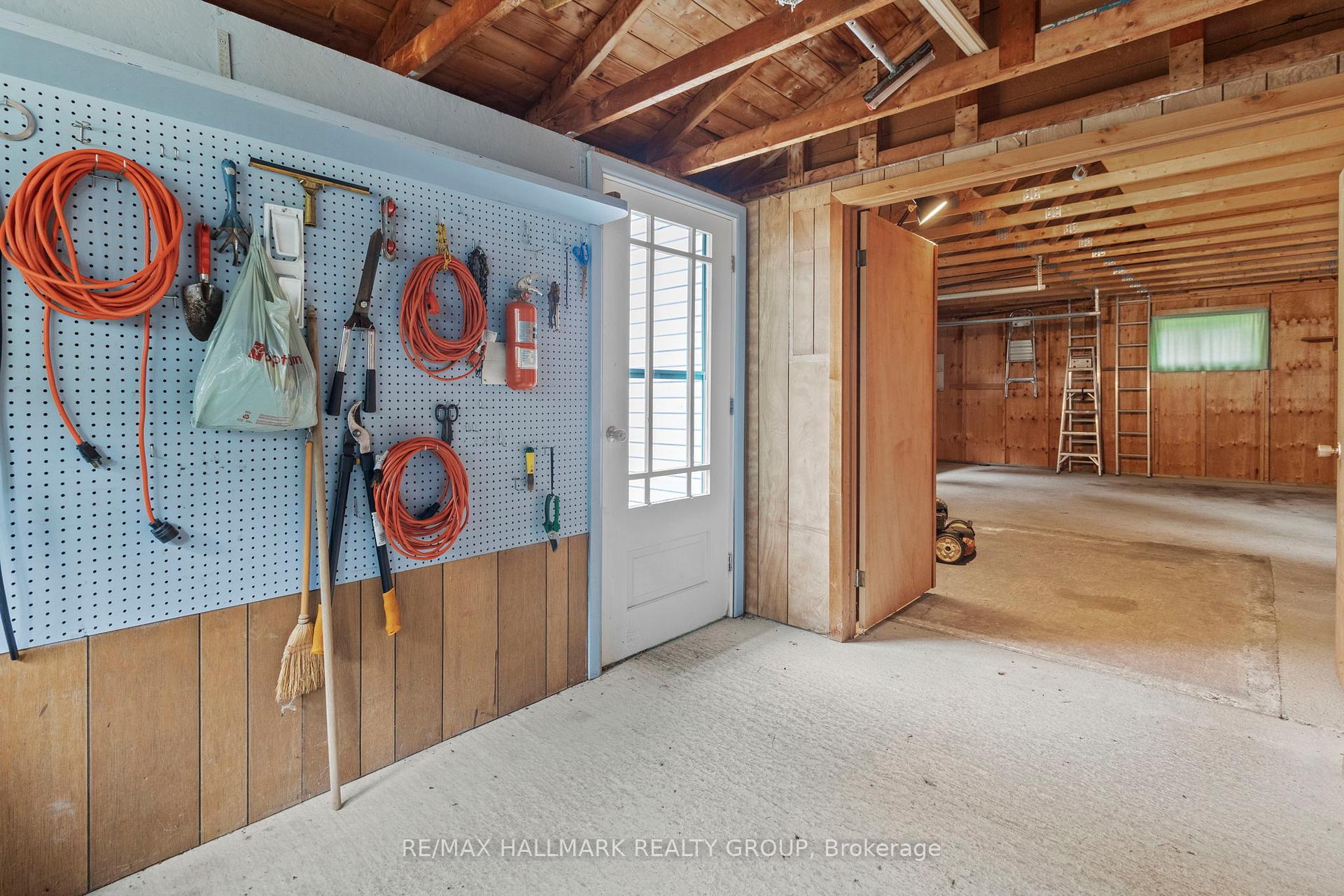 Photo 36 of 5542 Algonquin Road, Augusta, Augusta Twp — HOMEH