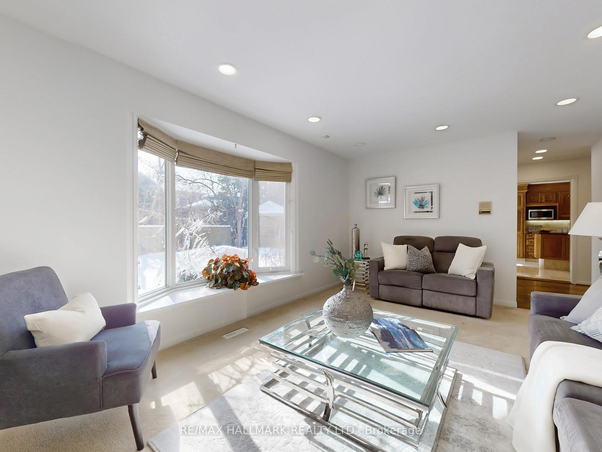 Photo 15 of 29 Briarwood Road, Markham, Unionville — HOMEH
