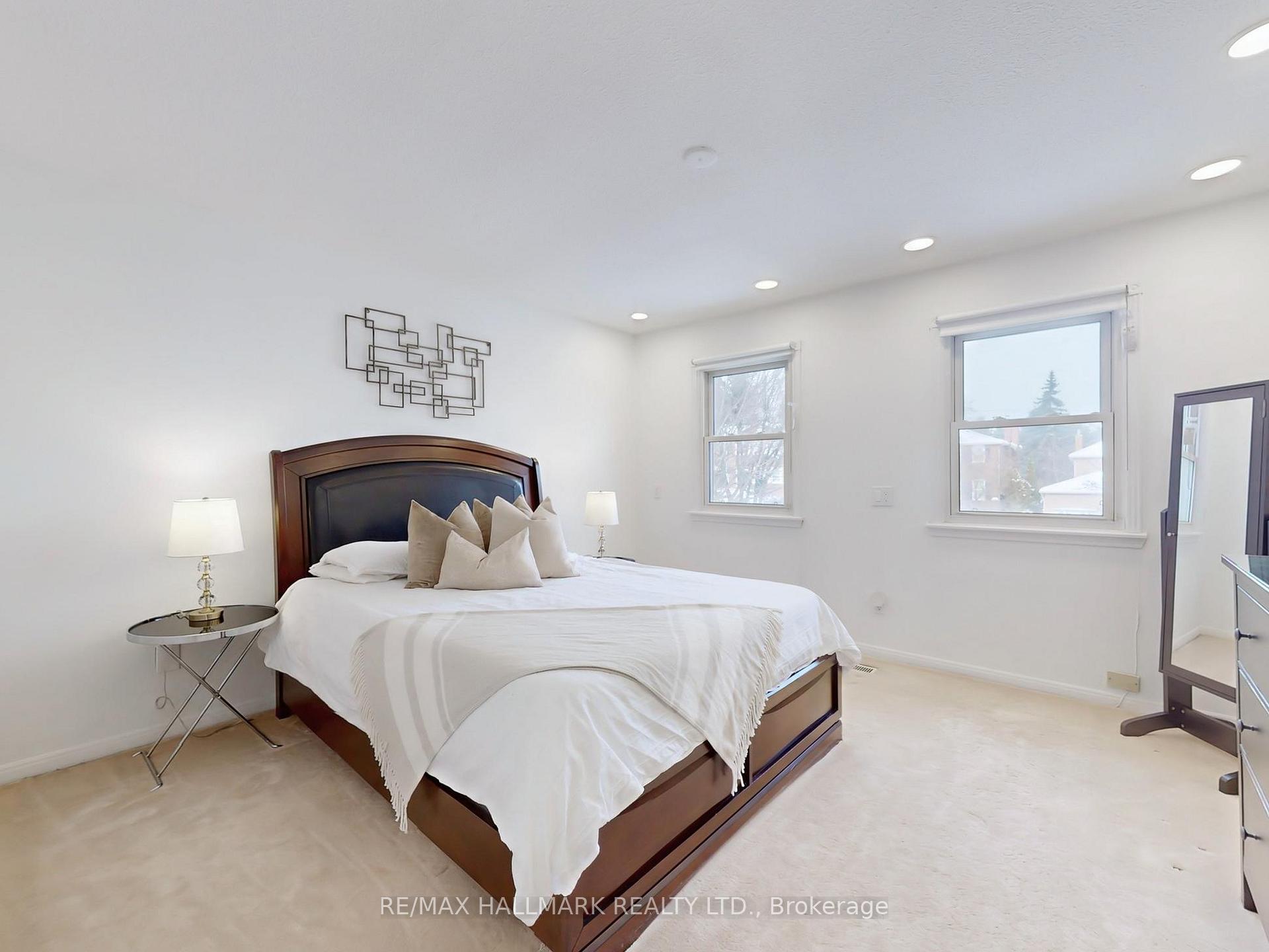 Photo 27 of 29 Briarwood Road, Markham, Unionville — HOMEH