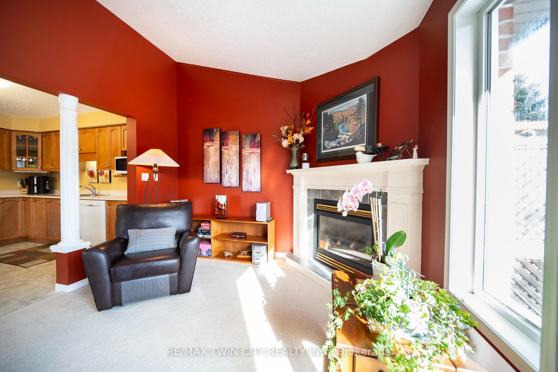 Photo 11 of 615 Inglis Falls Place, Waterloo — HOMEH