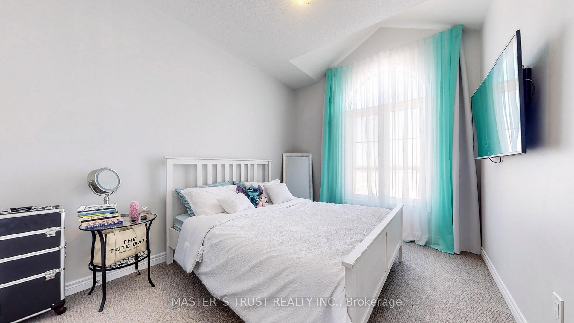 Photo 18 of 62 Campobello Street, Vaughan, Patterson — HOMEH