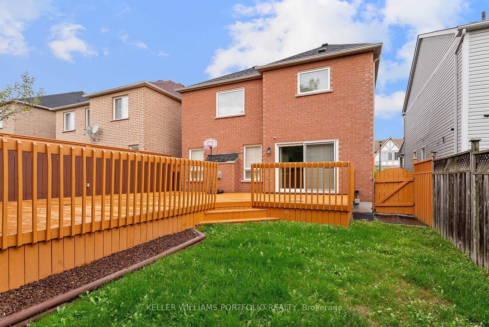 Photo 50 of 66 Armitage Crescent, Ajax, Northwest Ajax — HOMEH