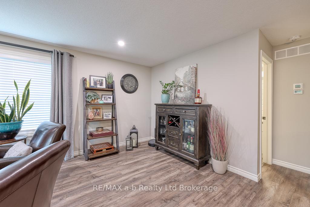 Photo 18 of 60 James Street, Zorra, Embro — HOMEH