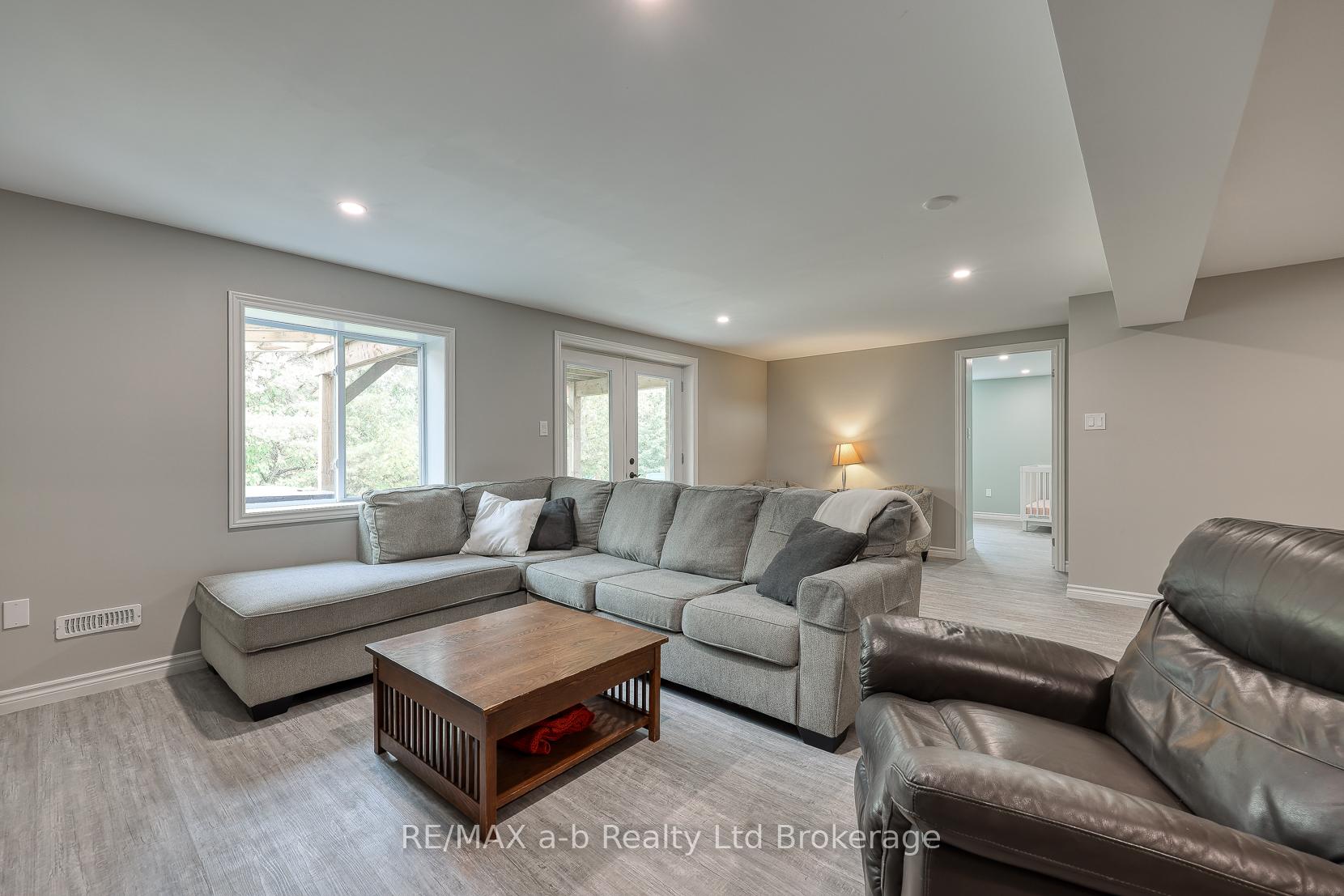 Photo 25 of 60 James Street, Zorra, Embro — HOMEH