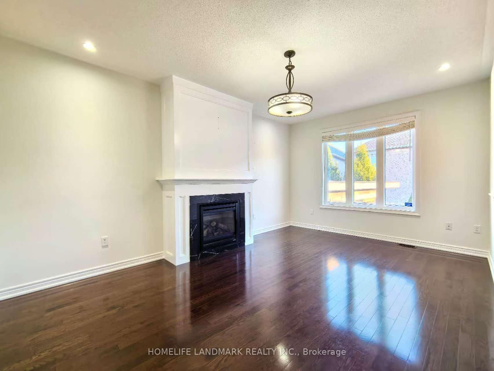 Photo 7 of 167 Valley Vista Drive, Vaughan, Patterson — HOMEH