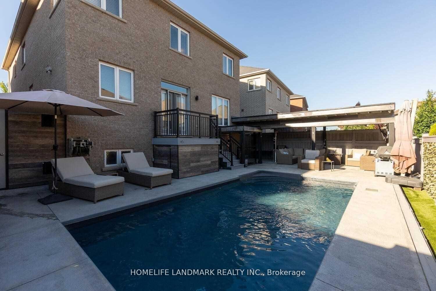 Photo 27 of 167 Valley Vista Drive, Vaughan, Patterson — HOMEH