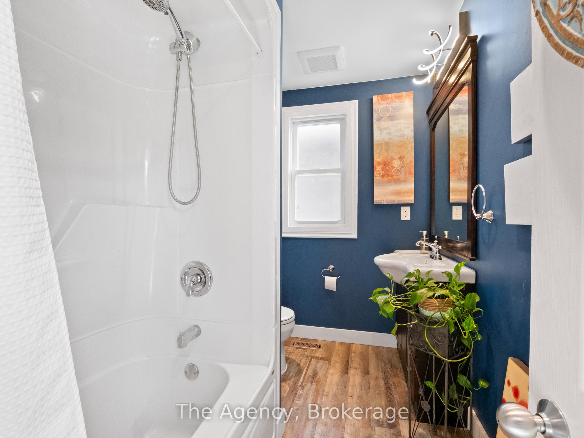 Photo 17 of 36 Afton Avenue, Welland, Lincoln/Crowland — HOMEH