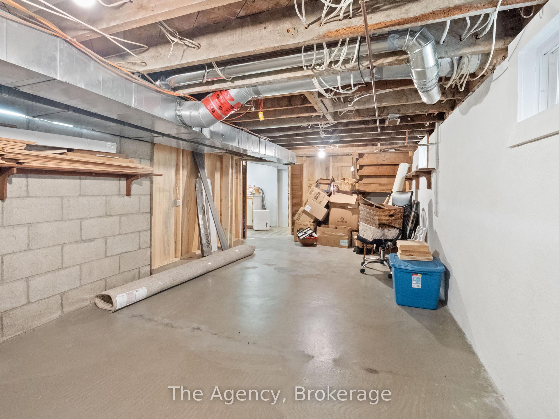Photo 24 of 36 Afton Avenue, Welland, Lincoln/Crowland — HOMEH
