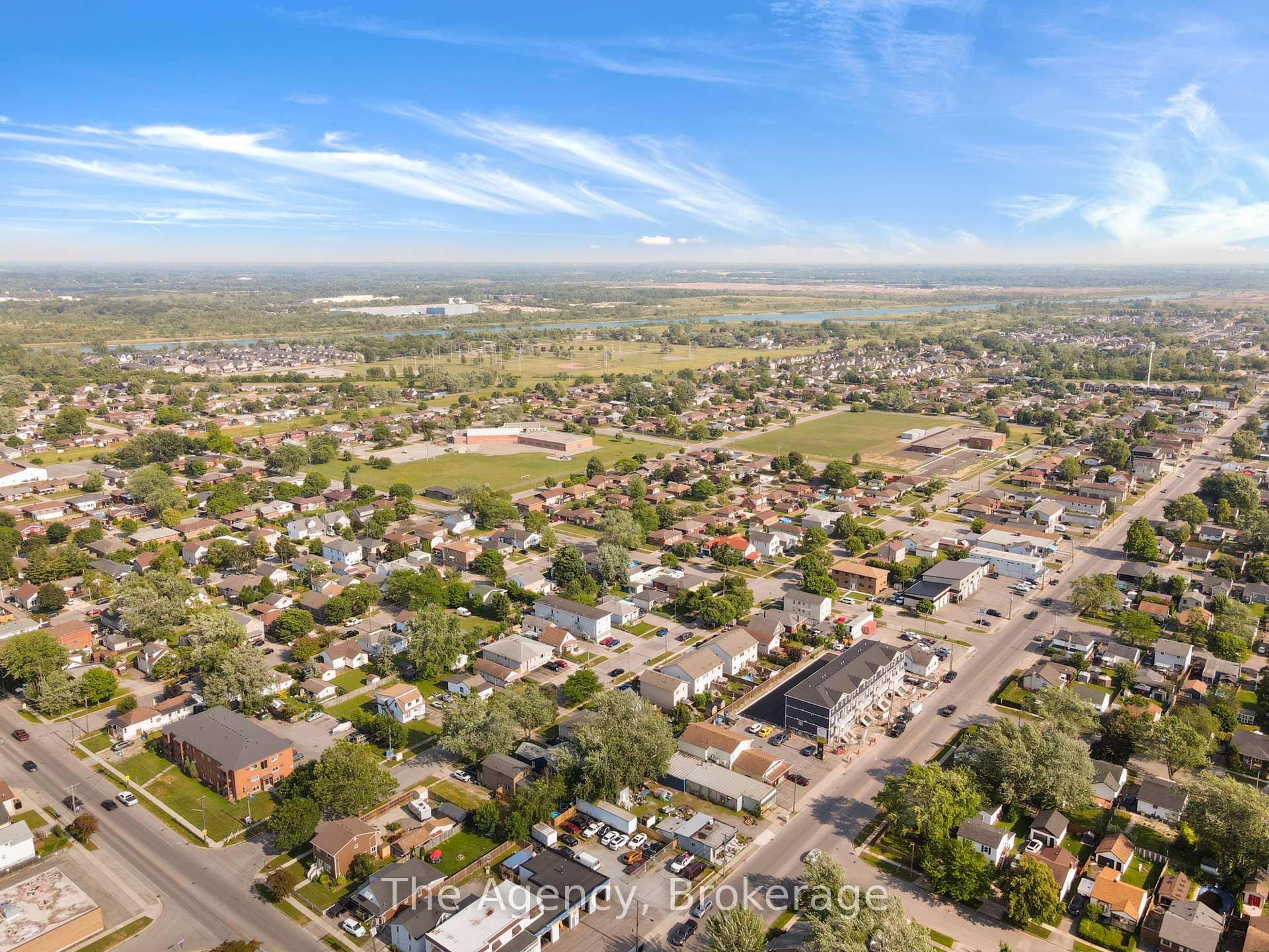Photo 37 of 36 Afton Avenue, Welland, Lincoln/Crowland — HOMEH