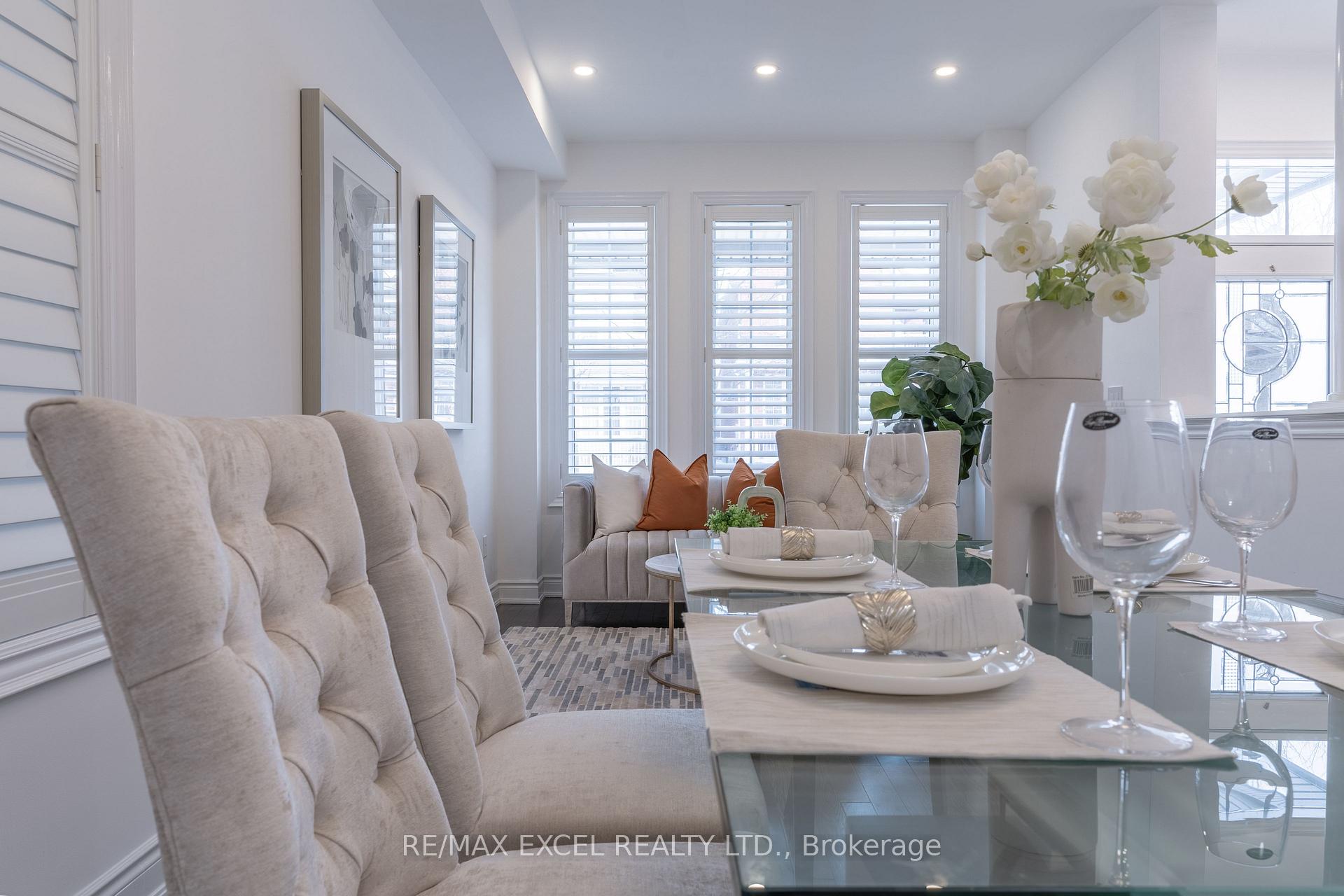 Photo 12 of 13 Sisina Avenue, Markham, Cathedraltown — HOMEH