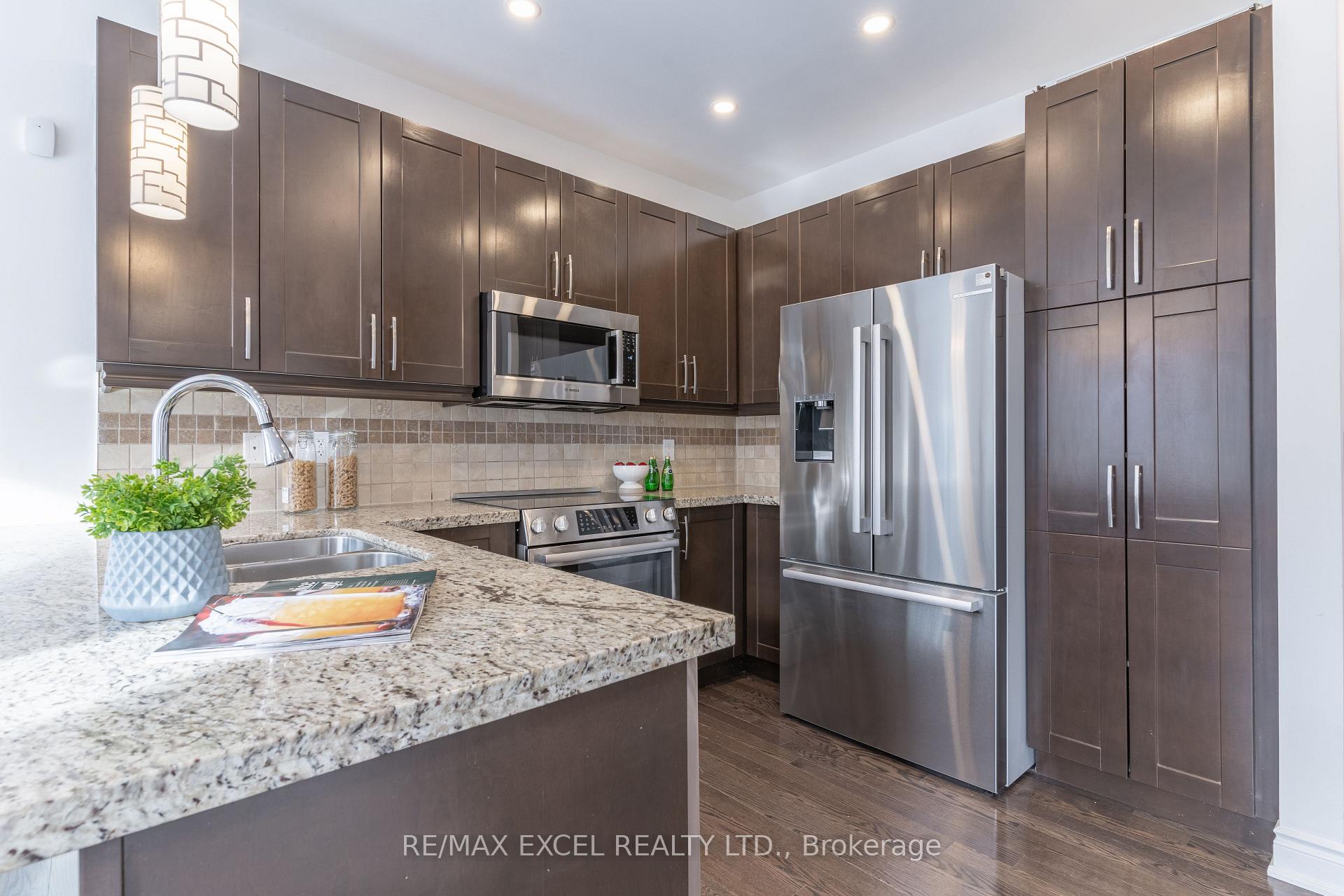 Photo 17 of 13 Sisina Avenue, Markham, Cathedraltown — HOMEH