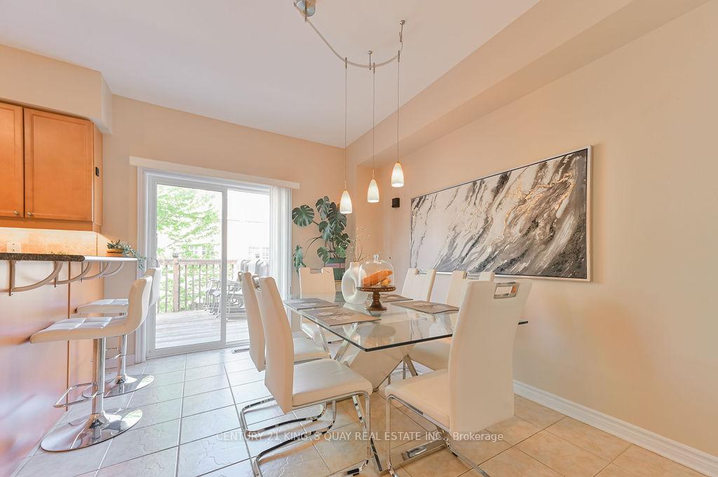 Photo 9 of 83 Daniel Reaman Crescent, Vaughan, Patterson — HOMEH
