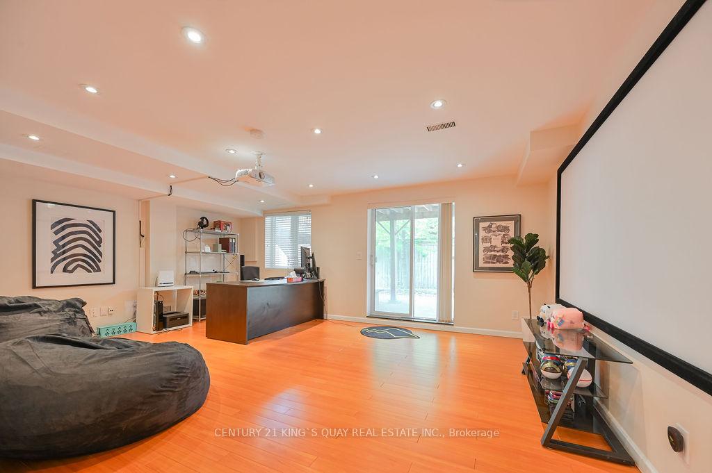 Photo 27 of 83 Daniel Reaman Crescent, Vaughan, Patterson — HOMEH