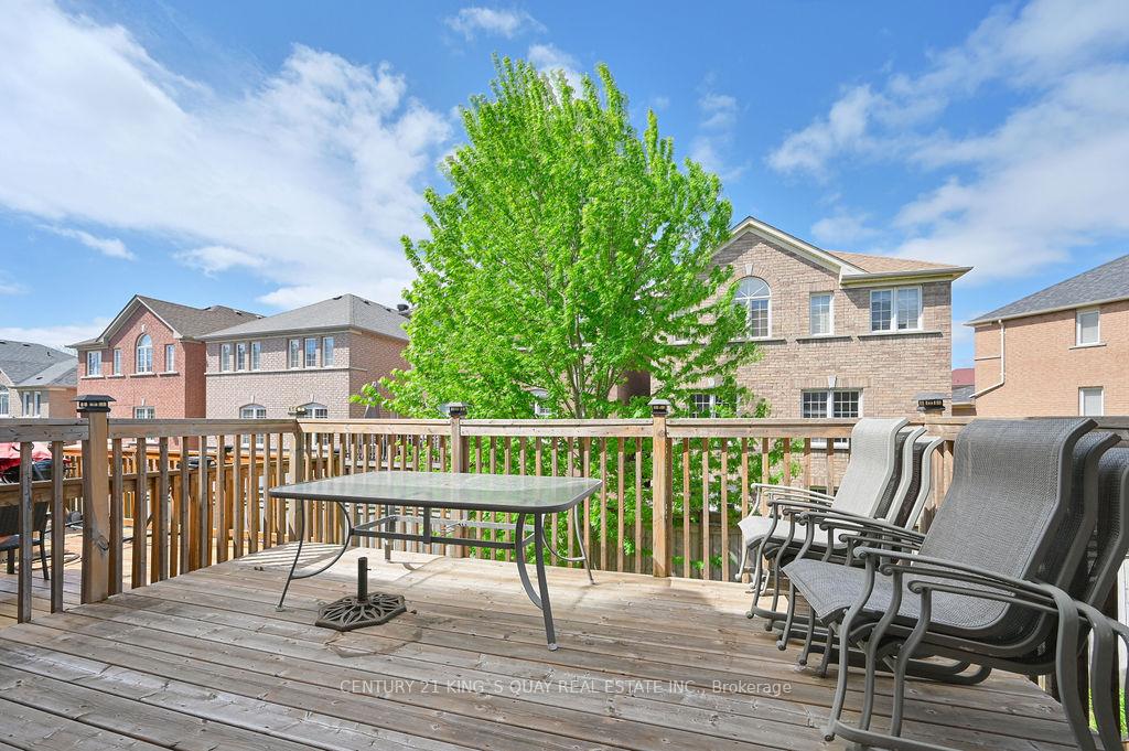 Photo 33 of 83 Daniel Reaman Crescent, Vaughan, Patterson — HOMEH