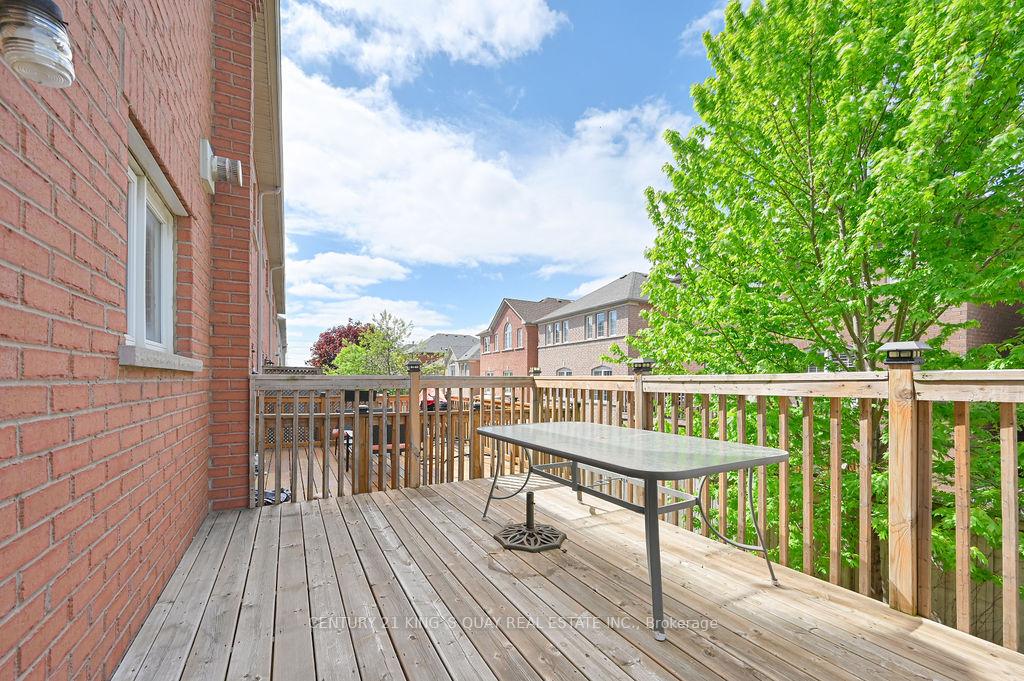 Photo 34 of 83 Daniel Reaman Crescent, Vaughan, Patterson — HOMEH