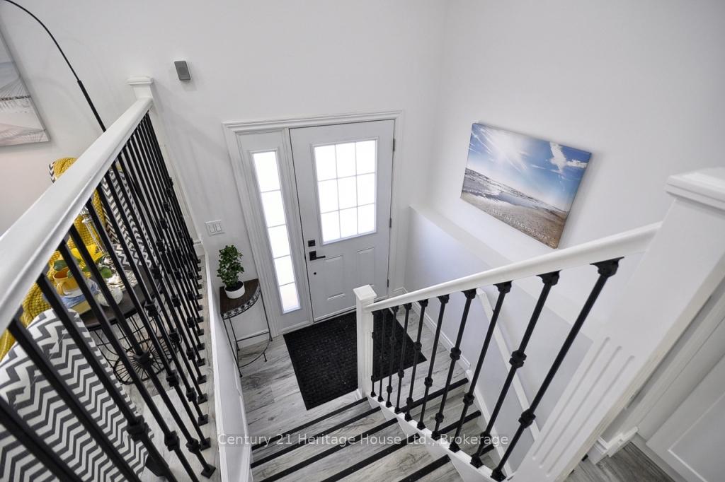 Photo 3 of Unit A, 244 Northlake Drive, Waterloo — HOMEH