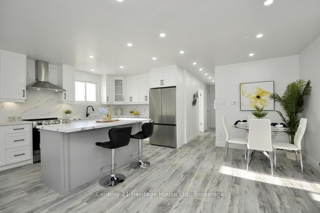 Photo 9 of Unit A, 244 Northlake Drive, Waterloo — HOMEH