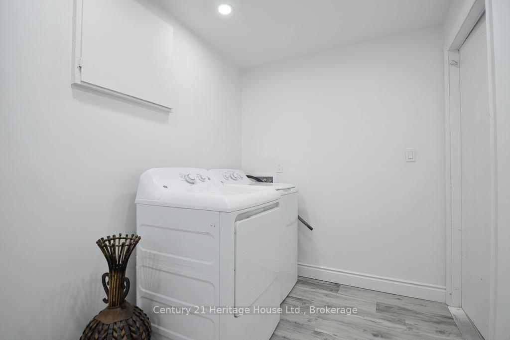 Photo 19 of Unit A, 244 Northlake Drive, Waterloo — HOMEH