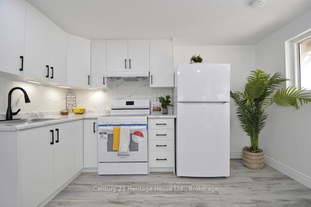 Photo 24 of Unit A, 244 Northlake Drive, Waterloo — HOMEH
