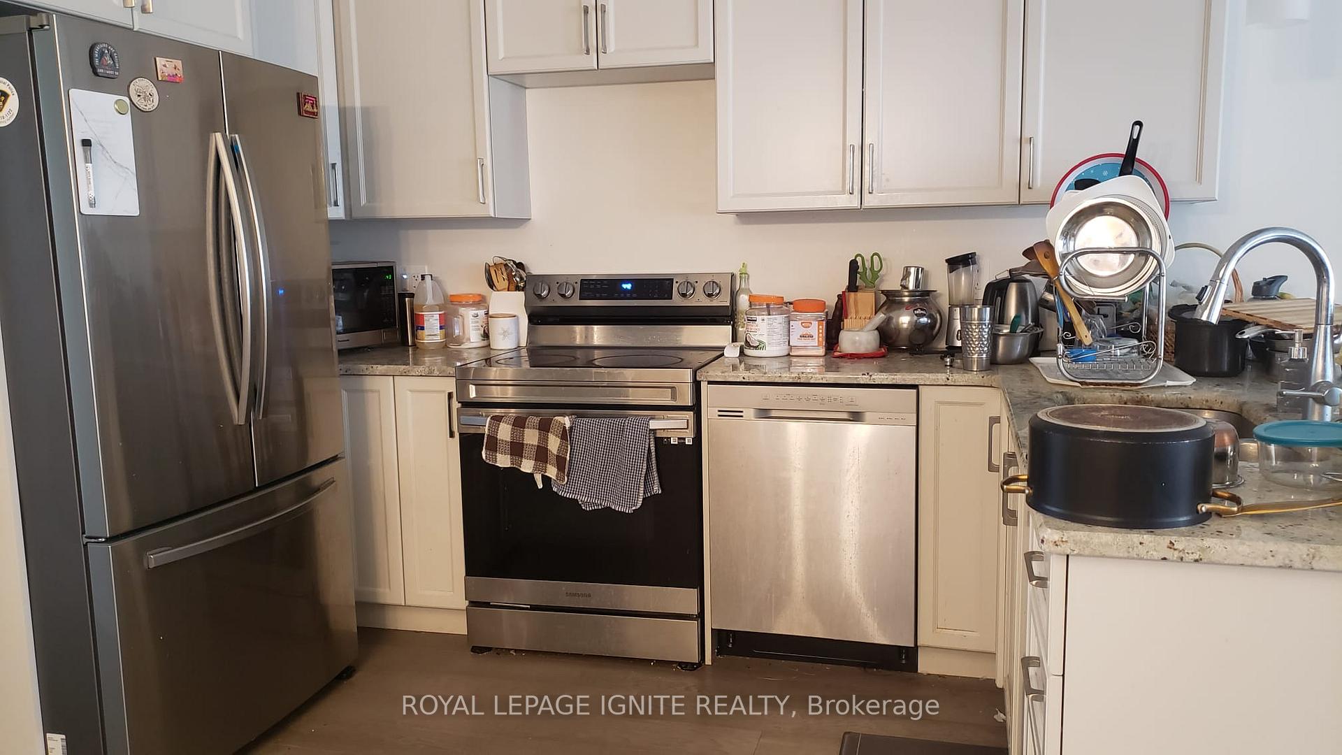 Photo 5 of 76 Riverstone Way, Belleville, Thurlow Ward — HOMEH