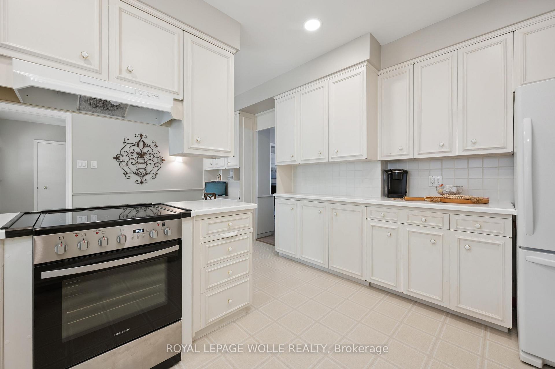Photo 16 of 15 Meadowlark Road, Woolwich — HOMEH