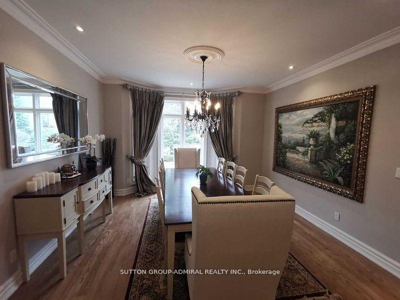 Photo 9 of 46 Humberview Drive, Vaughan, Islington Woods — HOMEH